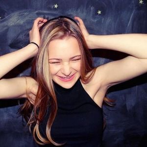 Meet your Posher, Jaynie